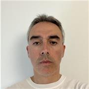 Ingeniero Superior Industrial (Mecánica), dominio del Euskera y con experiencia